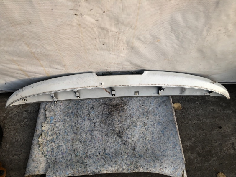 Спойлер крышки багажника QUEST S 11-17 2014 Минивен E52 3.5