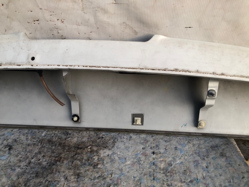 Спойлер крышки багажника QUEST S 11-17 2014 Минивен E52 3.5