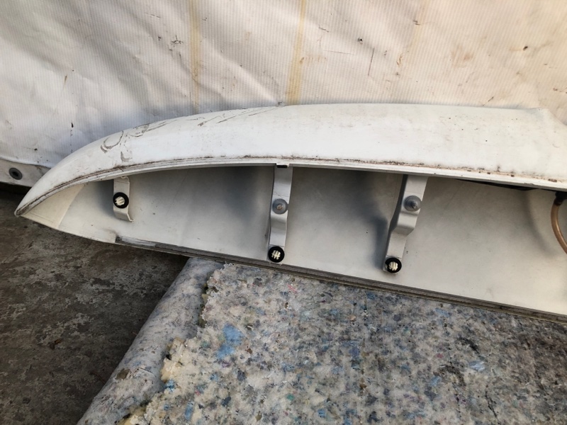 Спойлер крышки багажника QUEST S 11-17 2014 Минивен E52 3.5