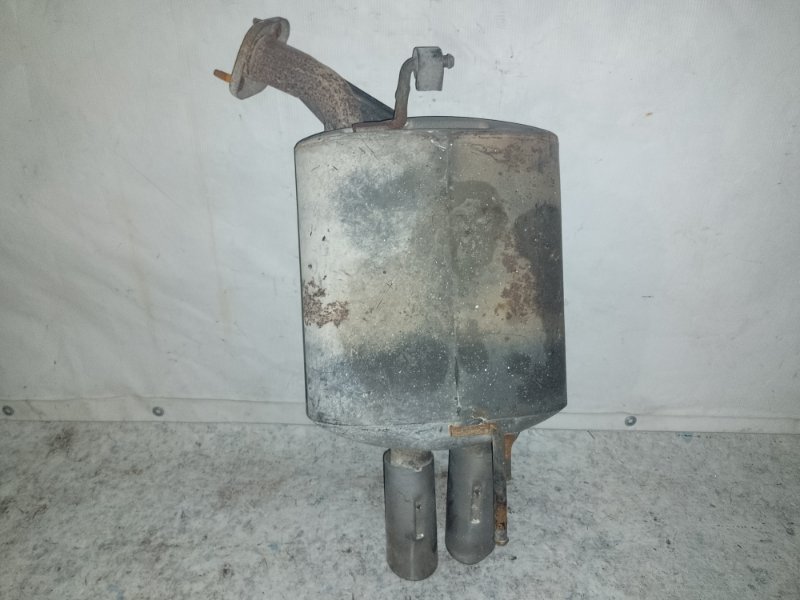 Глушитель правый INFINITI M35/M45 04-10 2004 3.5 VQ35DE 20100-EH000 Б/У