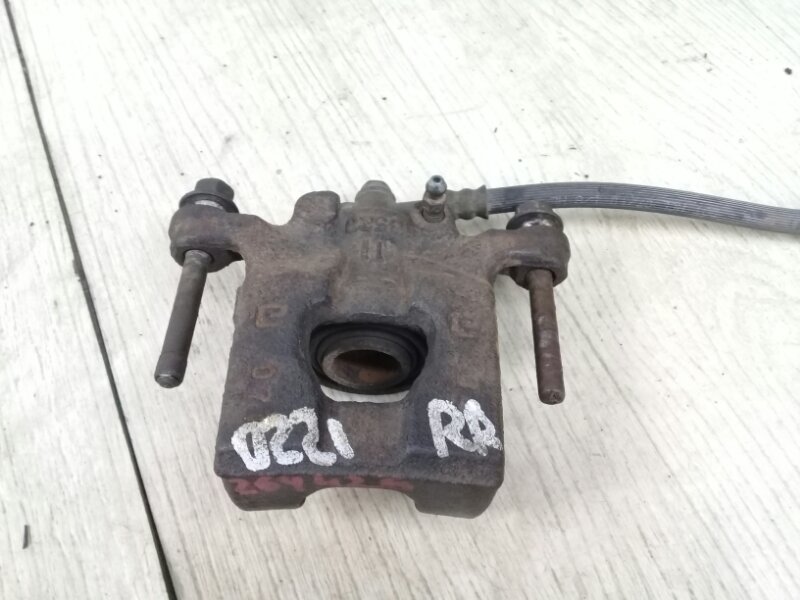 Суппорт тормозной задний правый NISSAN JUKE 10-19 2011 1.6 MR16DDT 440011KD0A Б/У