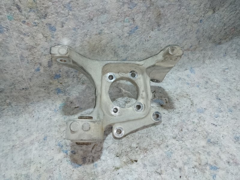 Цапфа правая FUSION 14- 2014 2.5L Цапфа правая FUSION 14- 2014 2.5L