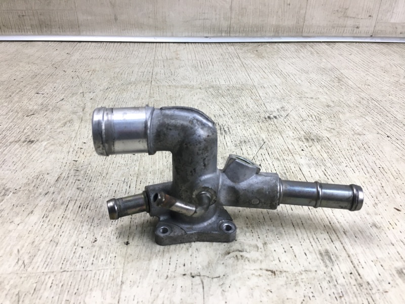 Фланец системы охлаждения ELANTRA MD 10-15 MD 1.8 G4NB