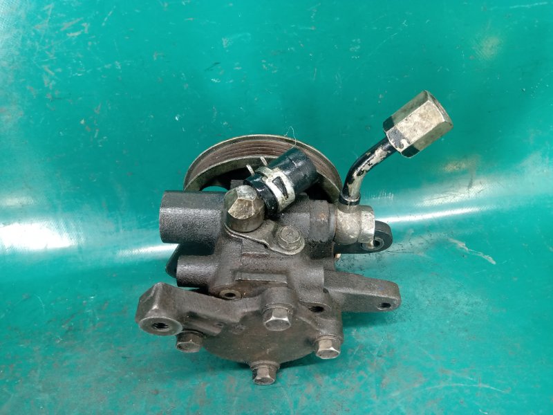 Насос ГУР COROLLA E90 87-91