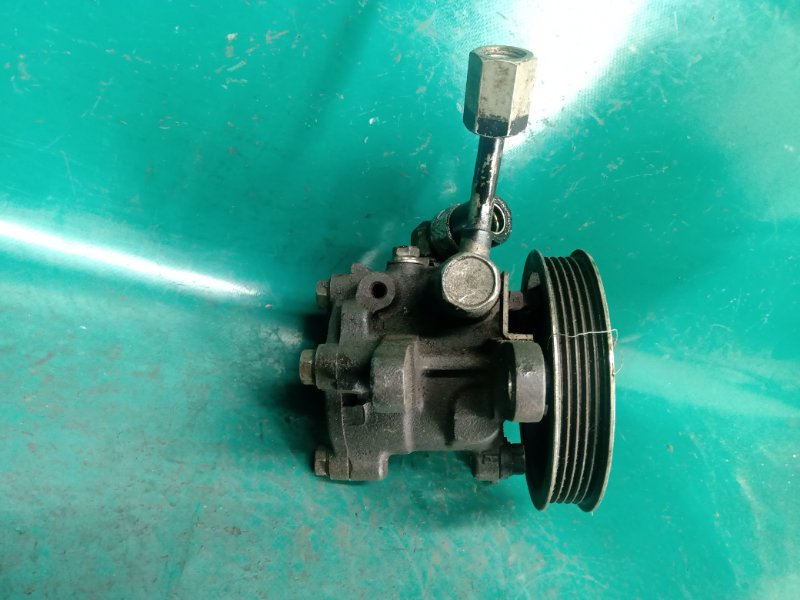 Насос ГУР COROLLA E90 87-91