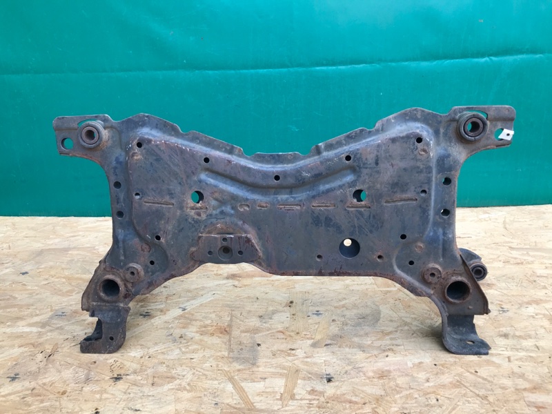 Балка передней подвески 3 BK 03-08 Балка передней подвески 3 BK 03-08