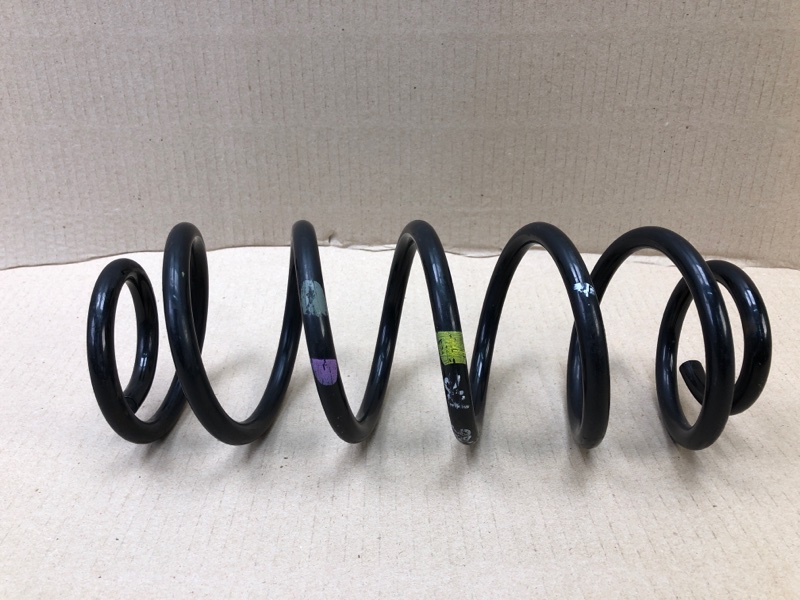 Пружина задней подвески HYUNDAI ELANTRA AD 16- 2016 AD 2.0 G4NH 55350-F2300 Б/У