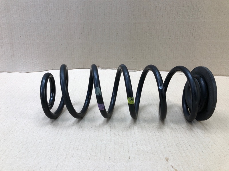 Пружина задней подвески HYUNDAI ELANTRA AD 16- 2016 AD 2.0 G4NH 55350-F2300 Б/У