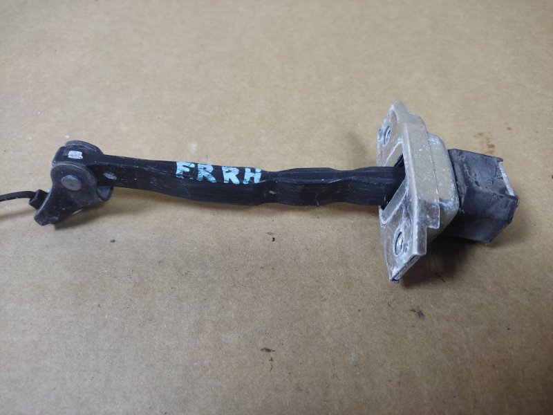 Запчасть ограничитель двери передний правый ACURA MDX (YD3) 13-21 2013 Внедорожник 3.5 72340-TZ5-A03 Б/У Ограничитель двери передний правый ACURA MDX (YD3) 13-21 2013 Внедорожник 3.5 72340-TZ5-A03 Б/У