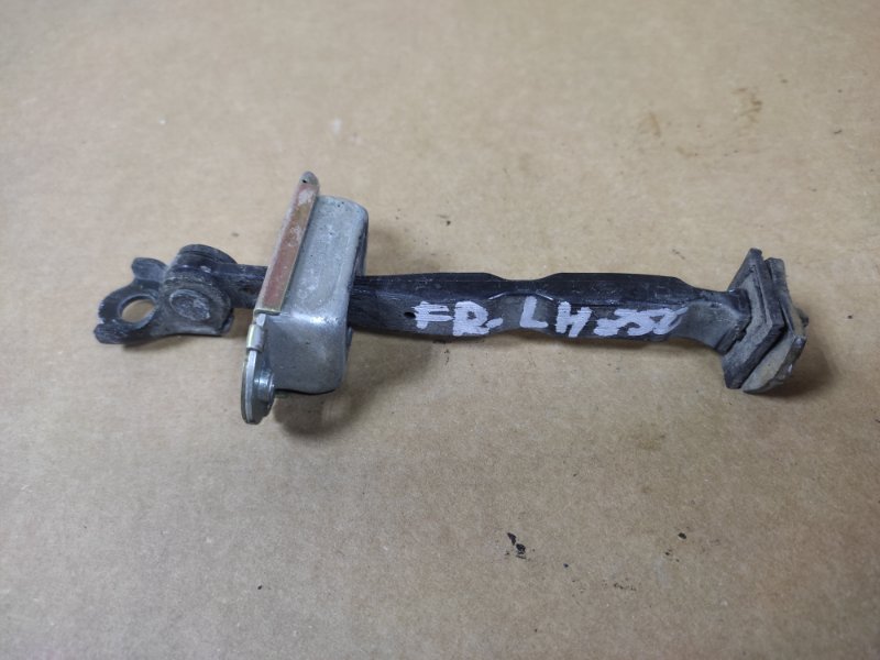 Ограничитель двери передний левый MURANO Z50 02-07 Ограничитель двери передний левый MURANO Z50 02-07