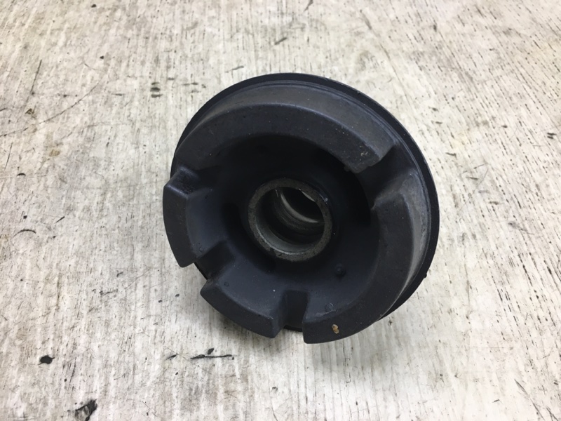 Запчасть сайлентблок TOYOTA CAMRY 40 06-11 52211-33080 новая Сайлентблок TOYOTA CAMRY 40 06-11 52211-33080 новая