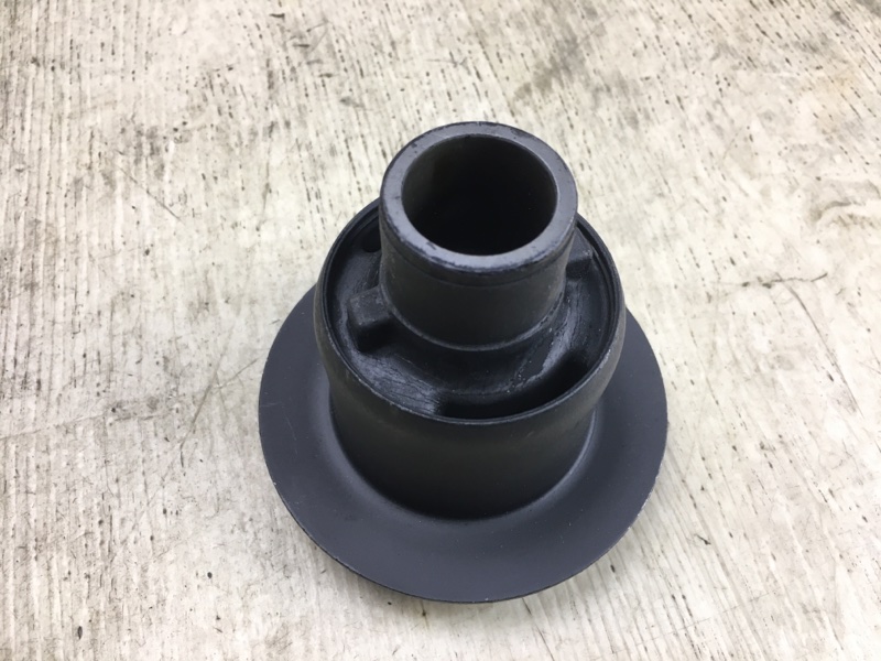 Сайлентблок CAMRY 40 06-11 Сайлентблок CAMRY 40 06-11