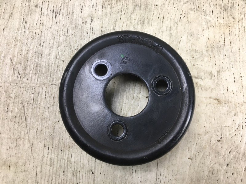Шкив помпы MAZDA 3 BK 03-08 LF 2.0 1S7Q-8509-AB Б/У