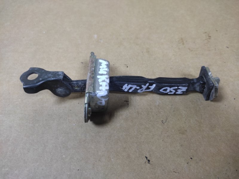 Ограничитель двери передний левый MURANO Z50 02-07