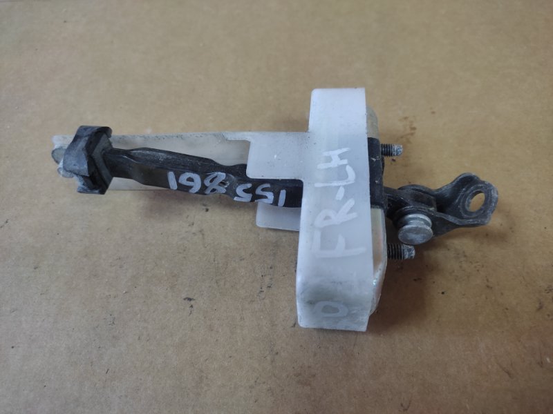 Запчасть ограничитель двери передний левый LEXUS LS460 06-12 2006 Седан 4.6 68620-50040 Б/У Ограничитель двери передний левый LEXUS LS460 06-12 2006 Седан 4.6 68620-50040 Б/У