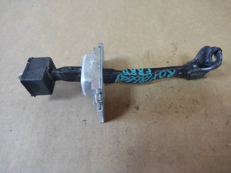 Ограничитель двери передний правый ACURA RDX 12-19 2015 TB3 3.5 J35Z2 72340-TX4-A01 Б/У