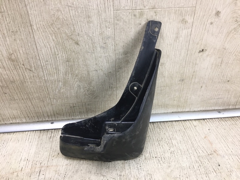 Брызговик передний правый NISSAN NV200 USA 13- 63854-3LM0C Б/У