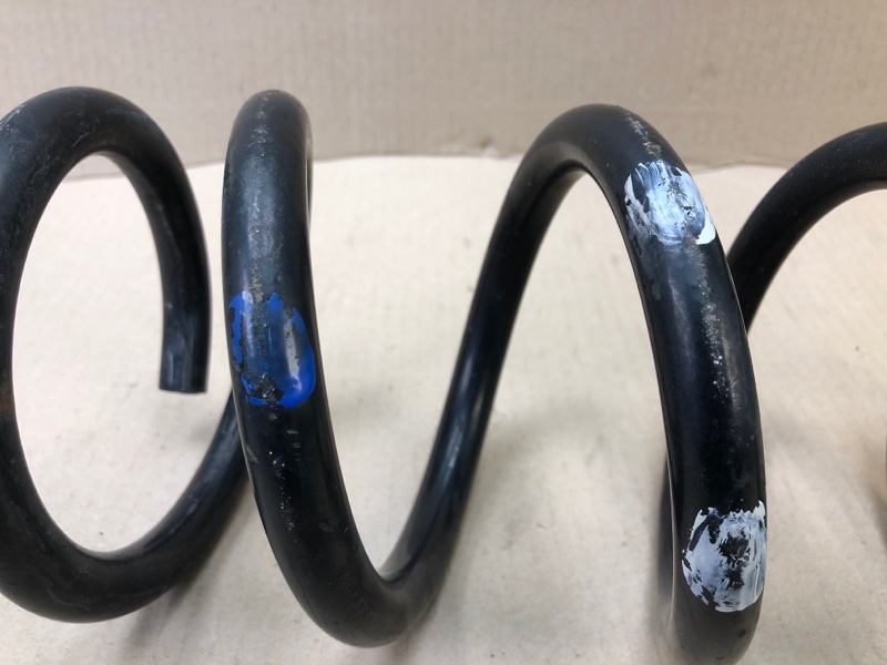 Пружина задней подвески PATHFINDER R52 12-21 2018 R52 3.5 VQ35DD