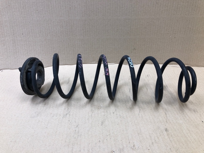 Пружина задней подвески VOLKSWAGEN JETTA USA 10-17 2013 162 2.0 CPLA 1K0 511 115 BR Б/У