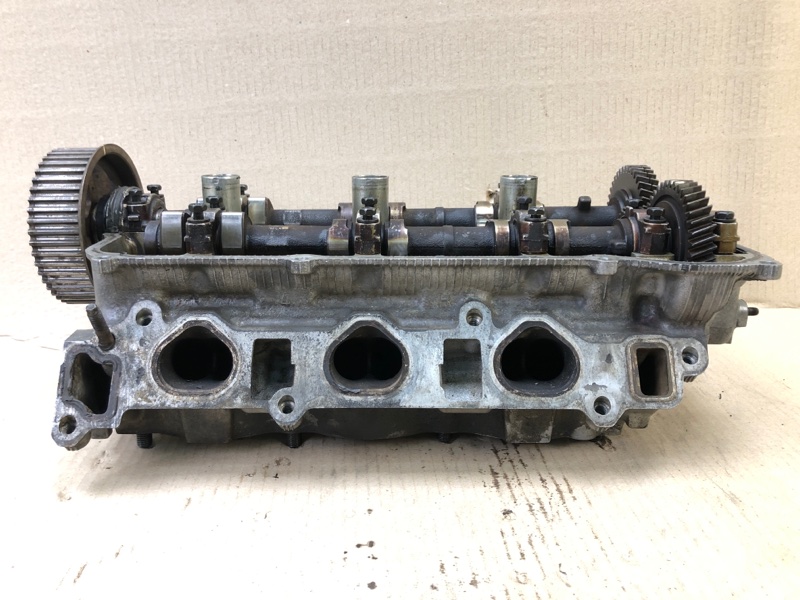 Головка блока цилиндров правая TOYOTA CAMRY 30 02-06 3.0 1MZ-FE