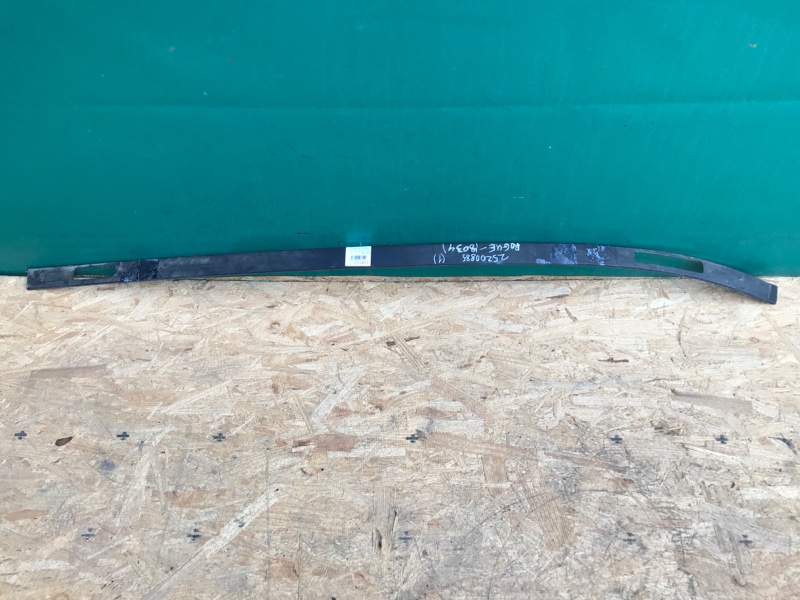 Запчасть молдинг крыши правый NISSAN X-TRAIL/ROGUE T32 13-20 2016 T32 2.5 QR25DE 73852-4CL1A Б/У Молдинг крыши правый NISSAN X-TRAIL/ROGUE T32 13-20 2016 T32 2.5 QR25DE 73852-4CL1A Б/У