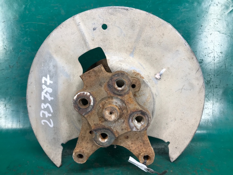 Цапфа правая MAZDA 6 GG 02-07 G21B-26-1A1 Б/У