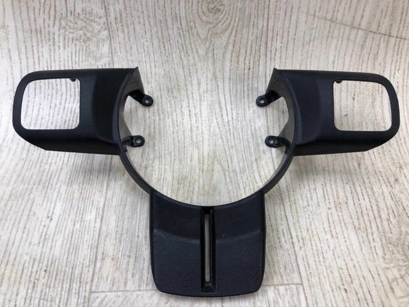 Запчасть накладка в салоне передняя JEEP PATRIOT 10-17 1TE62 XDVAB Б/У Накладка в салоне передняя JEEP PATRIOT 10-17 1TE62 XDVAB Б/У