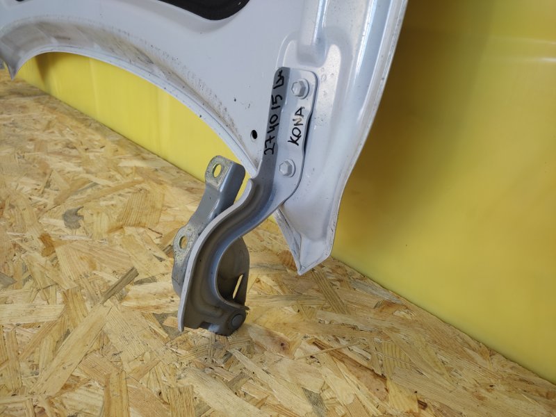 Петля капота передняя левая HYUNDAI KONA OS 17-23 79110-J9000 Б/У