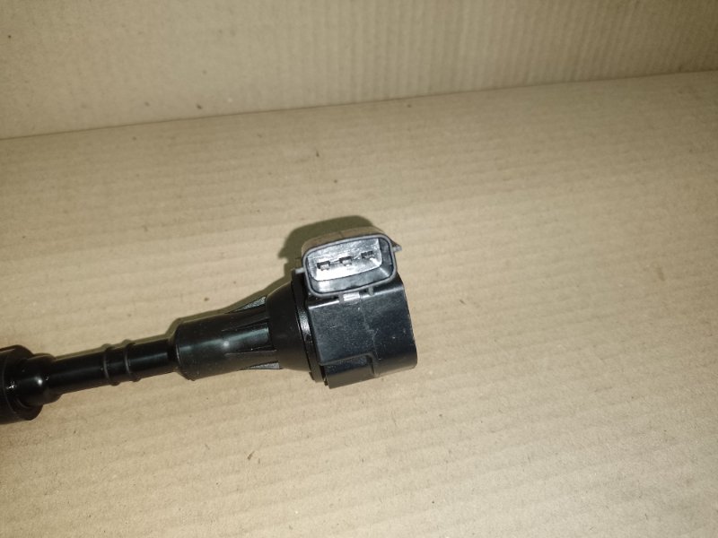 Катушка зажигания MURANO Z50 02-07 2004 3.5 VQ35DE Катушка зажигания MURANO Z50 02-07 2004 3.5 VQ35DE