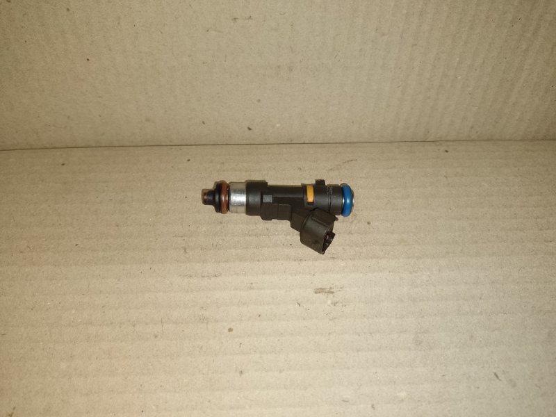 Запчасть форсунка топливная NISSAN MURANO Z50 02-07 2004 3.5 VQ35DE 16600-CD700 Б/У Форсунка топливная NISSAN MURANO Z50 02-07 2004 3.5 VQ35DE 16600-CD700 Б/У