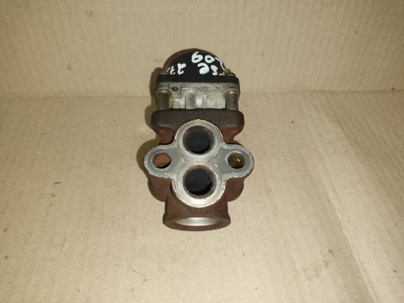 Запчасть клапан egr MITSUBISHI ECLIPSE 05-08 2006 COUPE 2.4 MR578913 Б/У Клапан EGR MITSUBISHI ECLIPSE 05-08 2006 COUPE 2.4 MR578913 Б/У