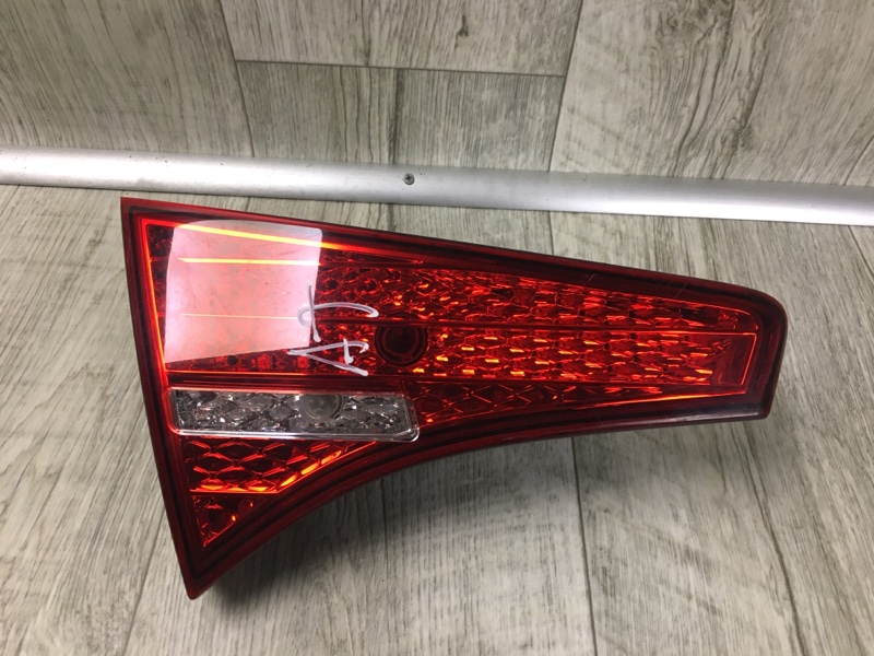 Фонарь внутренний задний левый KIA OPTIMA TF 11-16 -14  2010-2013 TF 924032T000 Б/У