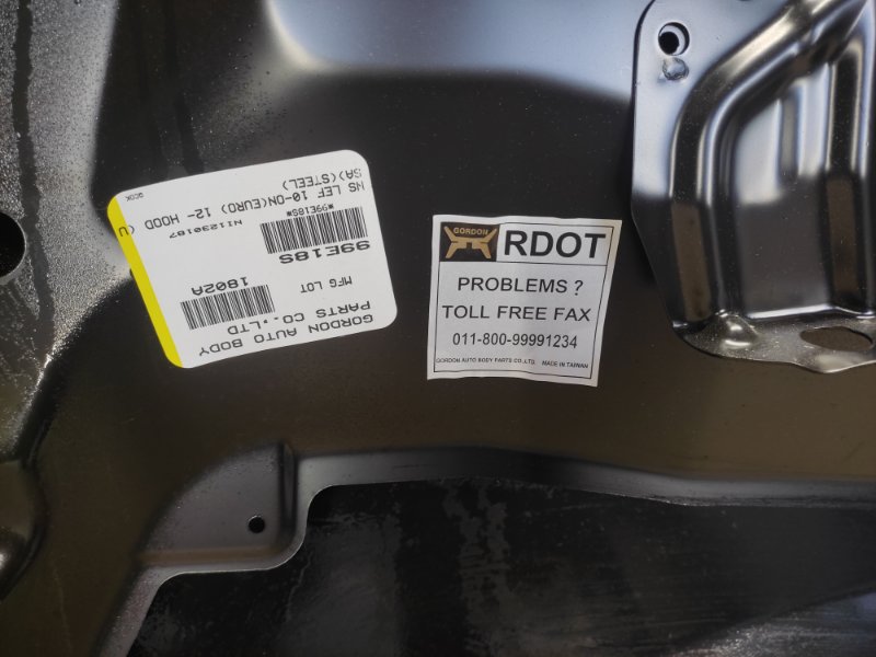 Капот LEAF 10-17