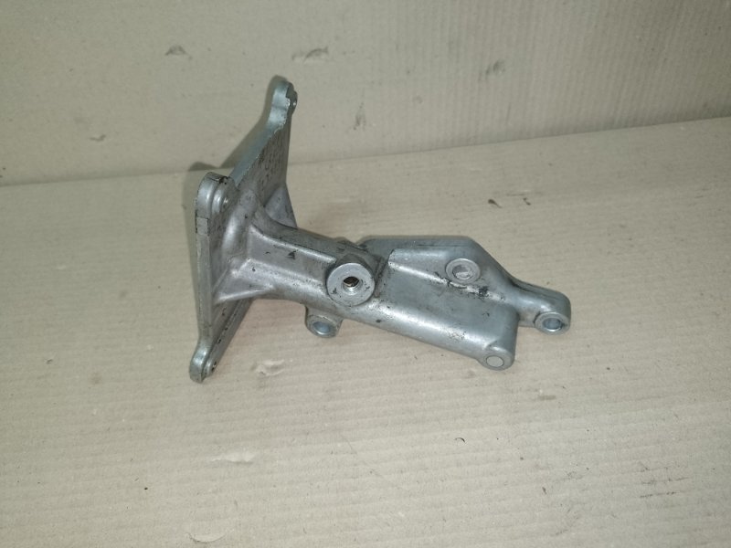 Кронштейн NISSAN ALTIMA L32 07-12 Седан 2.5 QR25DE