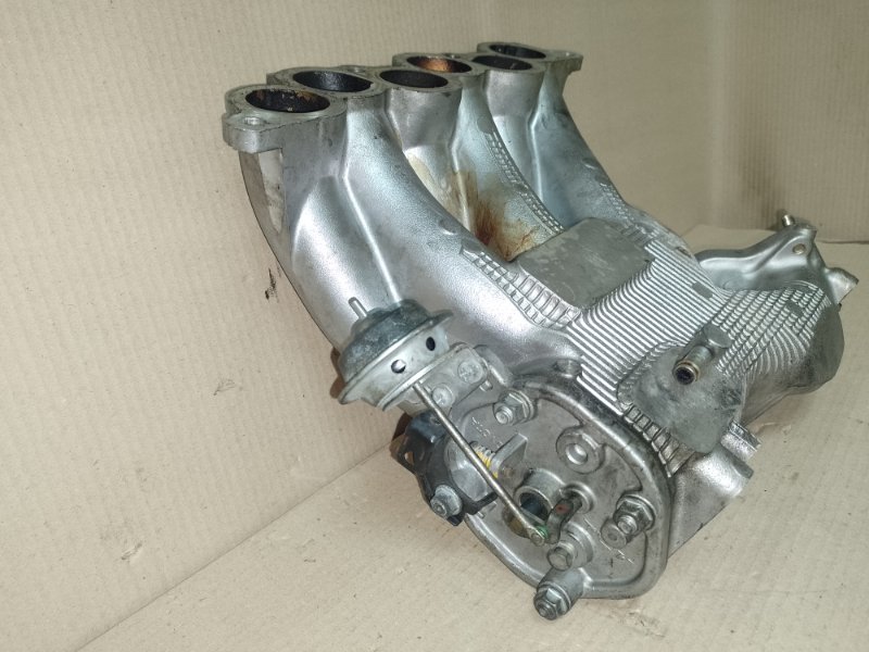 Коллектор впускной TOYOTA AVALON 99-05 3.0 1MZFE