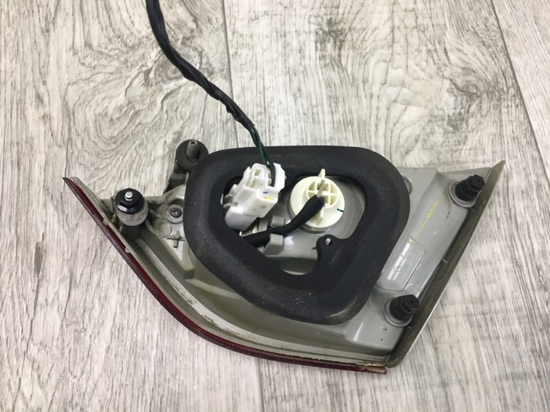 Фонарь внутренний задний левый SONATA YF 10-14 Седан