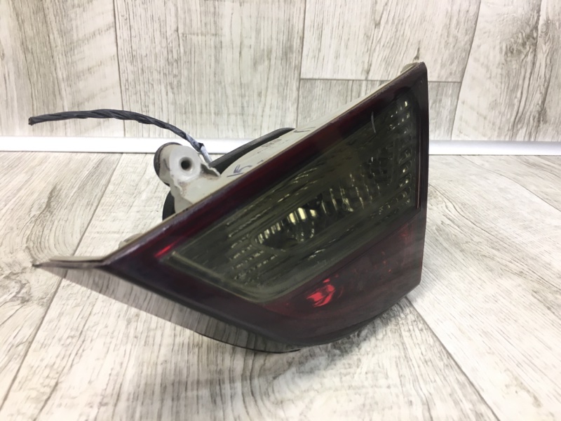 Фонарь внутренний задний правый SONATA YF 10-14 Седан Фонарь внутренний задний правый SONATA YF 10-14 Седан