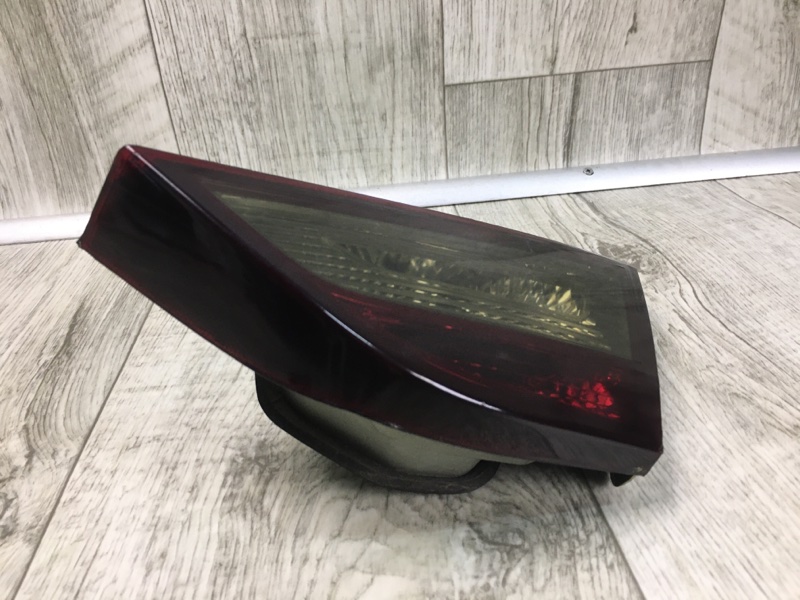 Фонарь внутренний задний правый SONATA YF 10-14 Седан Фонарь внутренний задний правый SONATA YF 10-14 Седан