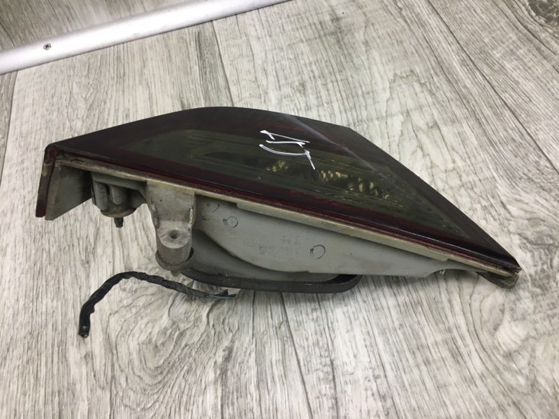 Фонарь внутренний задний левый SONATA YF 10-14 Седан Фонарь внутренний задний левый SONATA YF 10-14 Седан