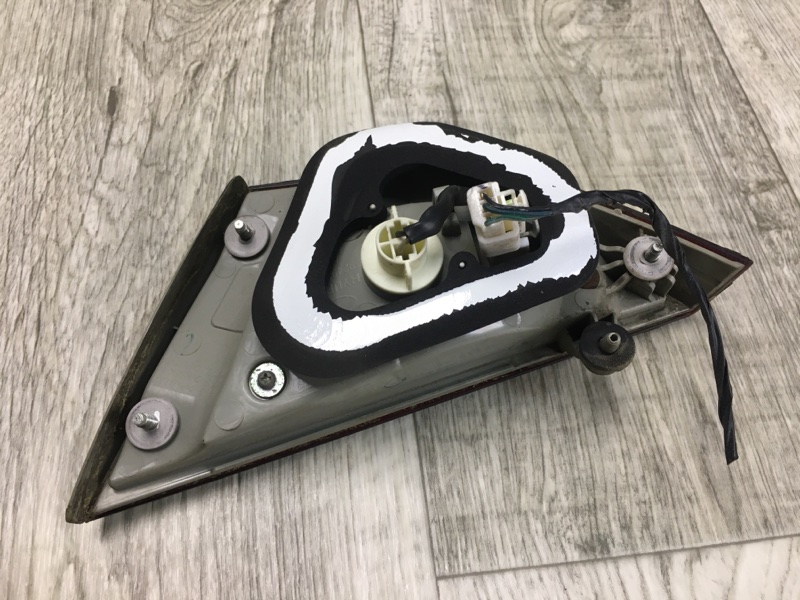 Фонарь внутренний задний левый SONATA YF 10-14 Седан Фонарь внутренний задний левый SONATA YF 10-14 Седан