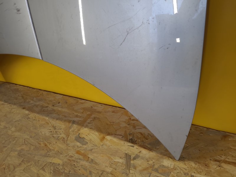 Капот CELICA 99-06