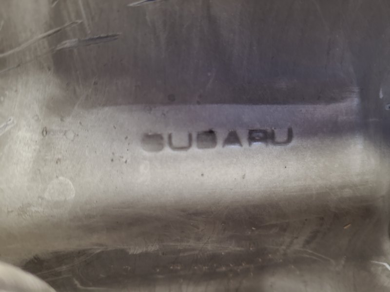 Капот LEGACY 03-09 BL/BP