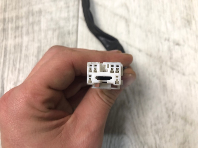 Зеркало правое QX56 / TITAN / ARMADA 04-16