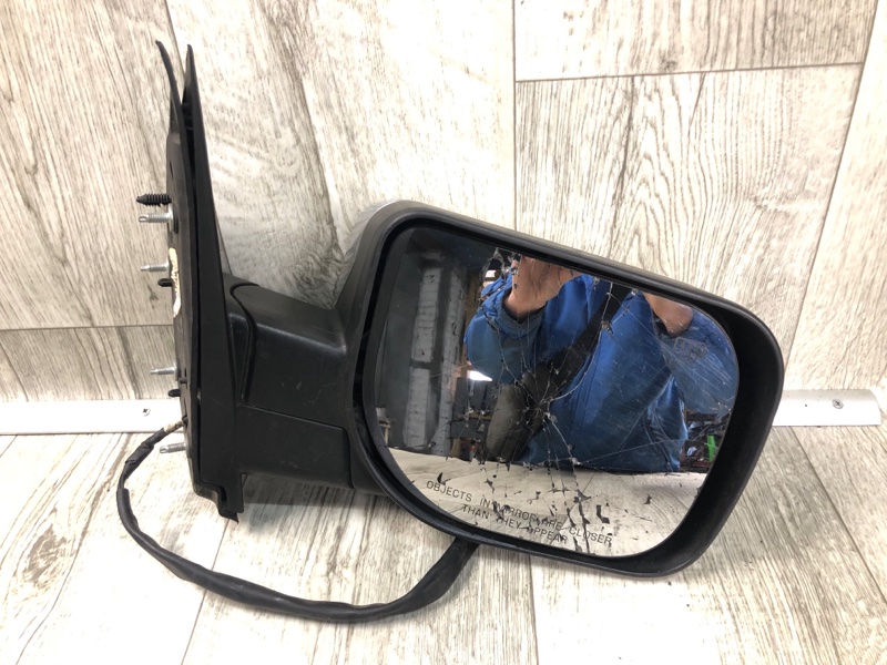 Зеркало правое NISSAN QX56 / TITAN / ARMADA 04-16 96301-ZC20A Б/У