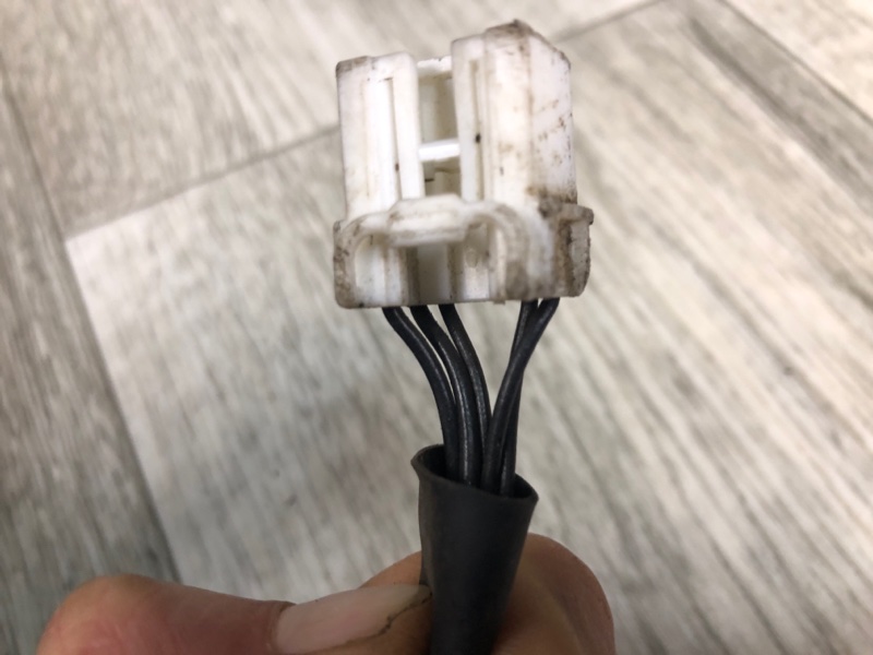 Зеркало левое QX56 / TITAN / ARMADA 04-16