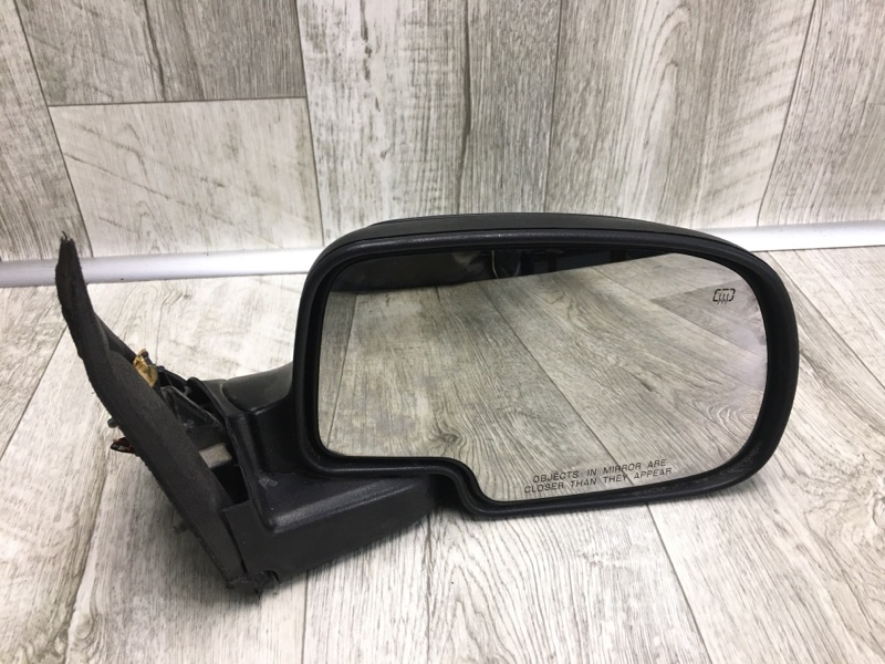 Запчасть зеркало правое CADILLAC ESCALADE 01-06 88980722 Б/У Зеркало правое CADILLAC ESCALADE 01-06 88980722 Б/У