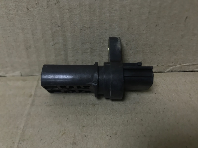 Запчасть датчик положения коленвала INFINITI FX S50 03-08 2004 3.5 VQ35DE 23731-AL606 Б/У Датчик положения коленвала INFINITI FX S50 03-08 2004 3.5 VQ35DE 23731-AL606 Б/У