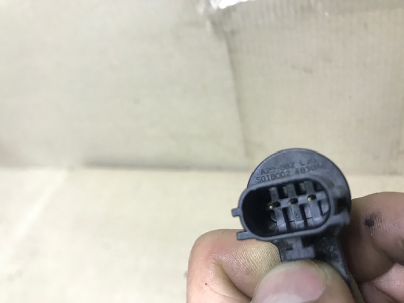 Датчик положения коленвала FX S50 03-08 2004 3.5 VQ35DE Датчик положения коленвала FX S50 03-08 2004 3.5 VQ35DE