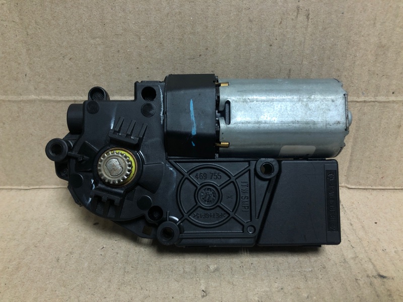 Моторчик люка SRX 09-16 2012 3.6 LFX