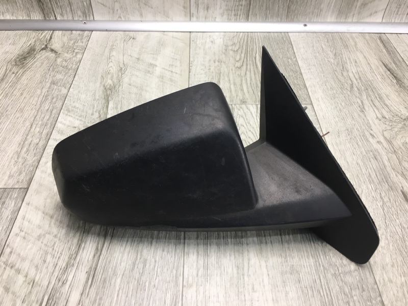 Зеркало правое AVENGER 07-14